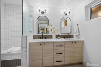 1257 NE 100th Street , Seattle, WA 98125 - Photo 17