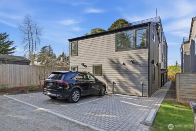 1257 NE 100th Street , Seattle, WA 98125 - Photo 32