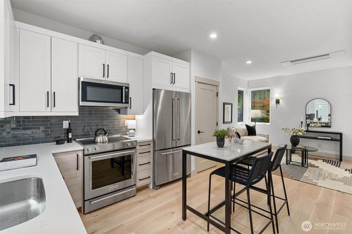 1255 NE 100th Street , Seattle, WA 98125