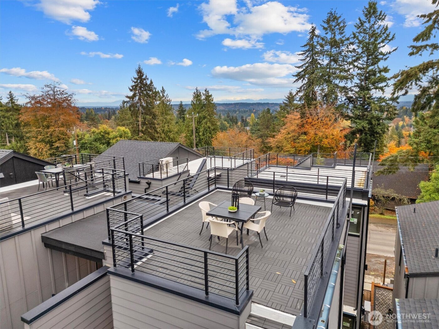 1255 NE 100th Street , Seattle, WA 98125