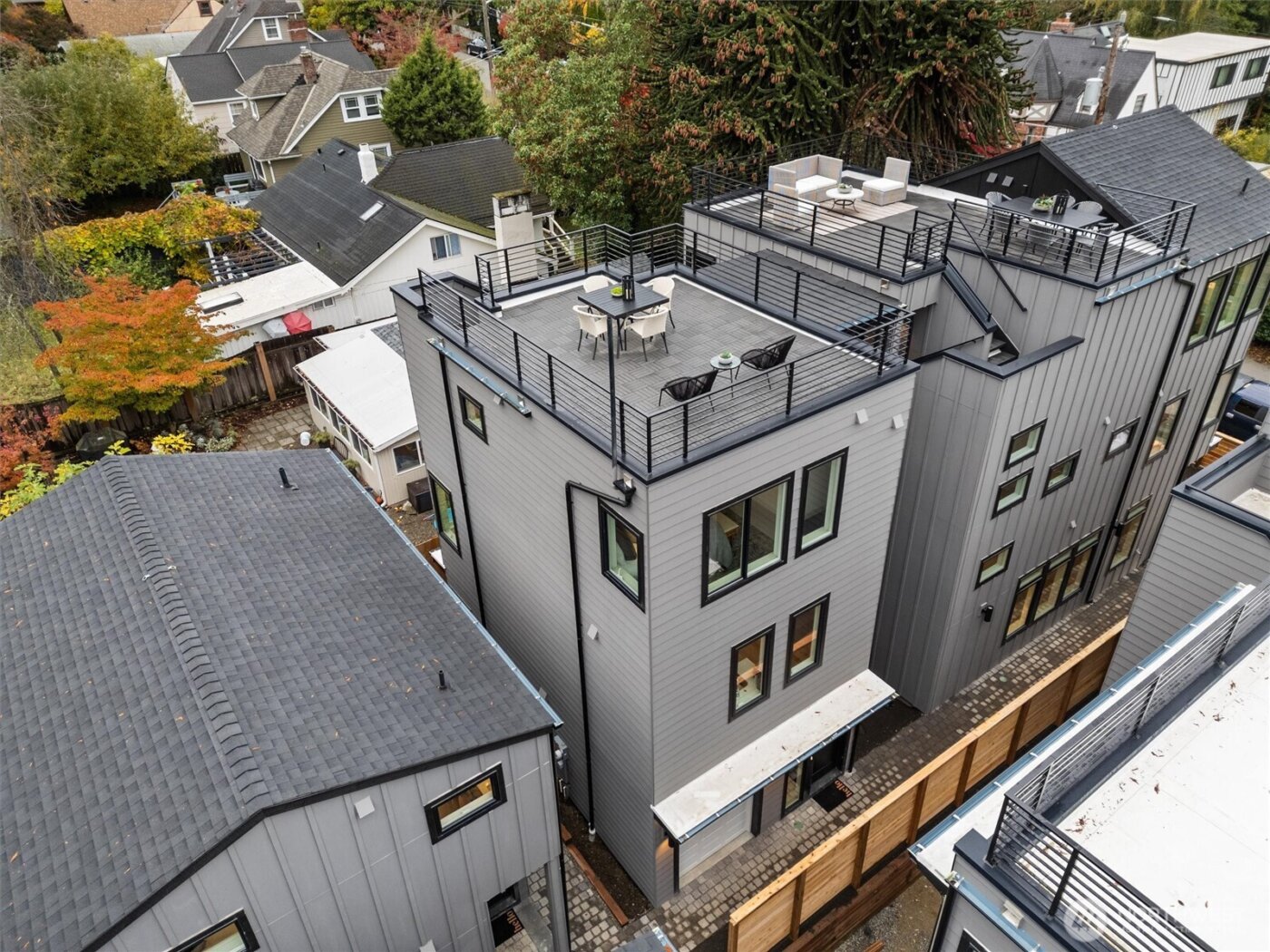 1255 NE 100th Street , Seattle, WA 98125