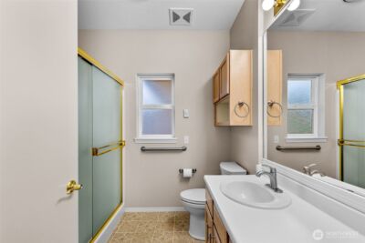 22519 SE 38th Terrace #1423, Issaquah, WA 98029 - Photo 15