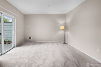 22519 SE 38th Terrace #1423, Issaquah, WA 98029 - Photo 17