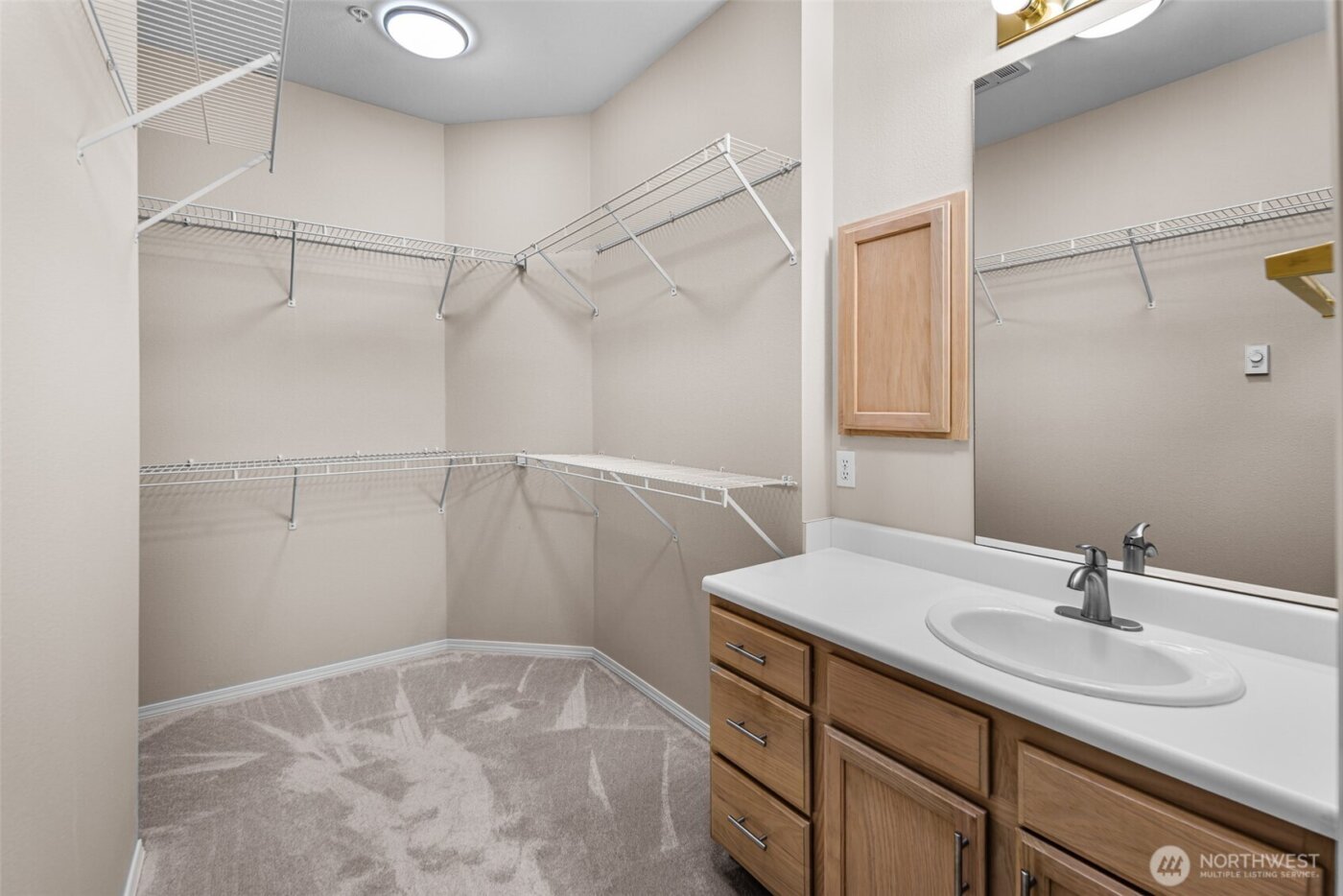 22519 SE 38th Terrace #1423, Issaquah, WA 98029