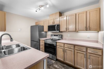 22519 SE 38th Terrace #1423, Issaquah, WA 98029 - Photo 5