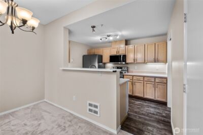 22519 SE 38th Terrace #1423, Issaquah, WA 98029 - Photo 6