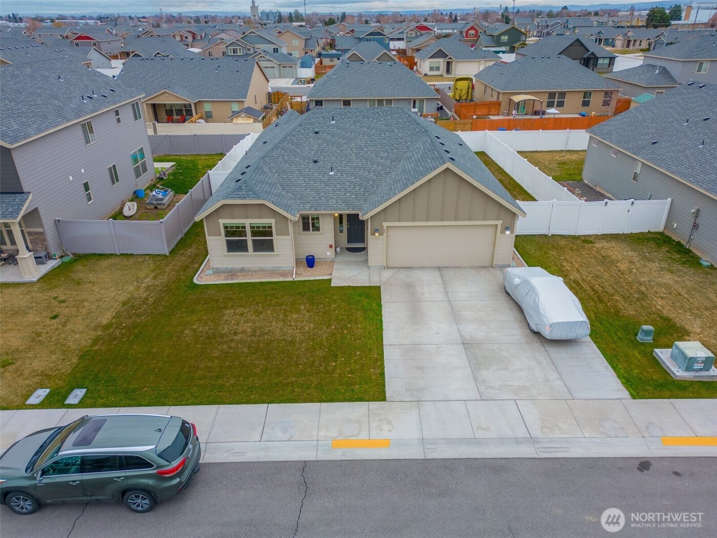 22 NE L Street , Quincy, WA 98848