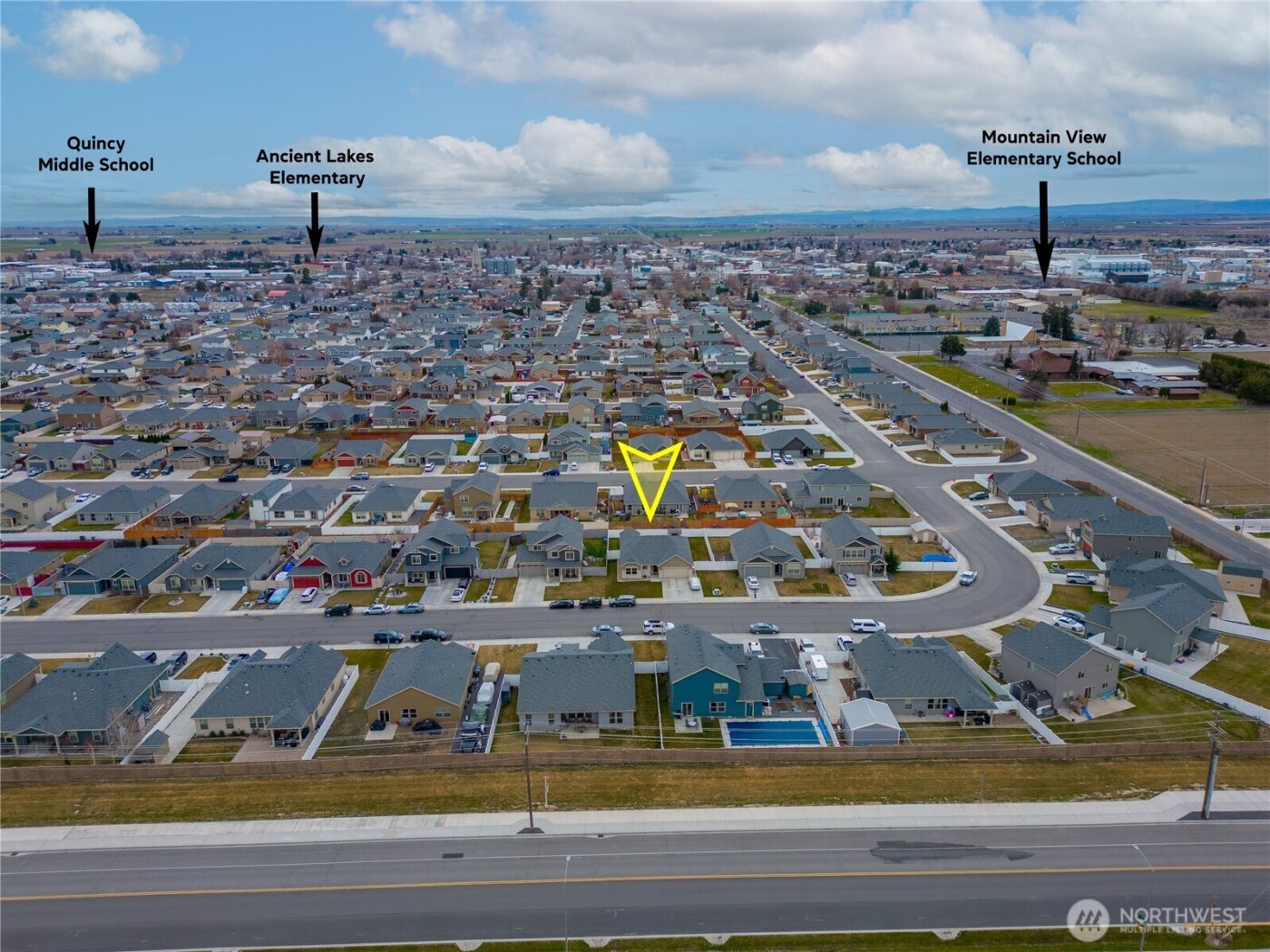 22 NE L Street , Quincy, WA 98848