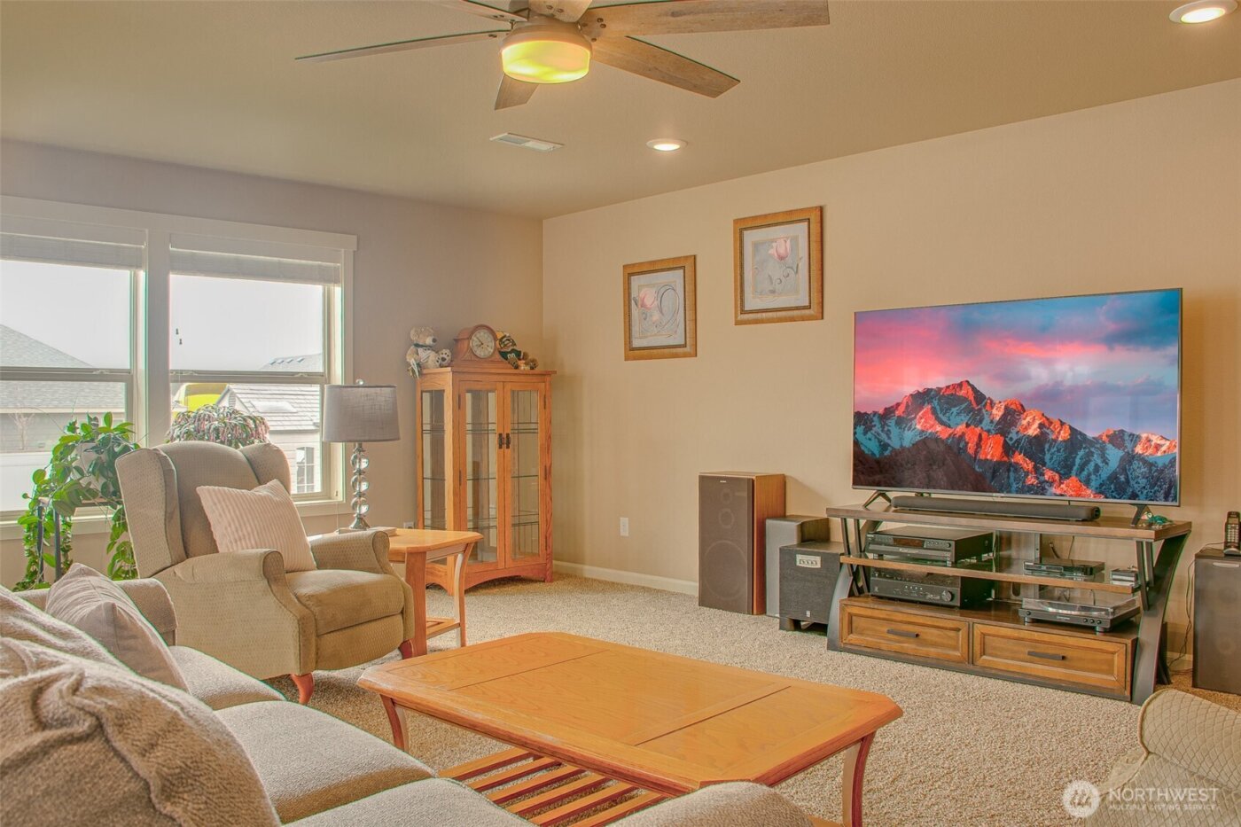 22 NE L Street , Quincy, WA 98848