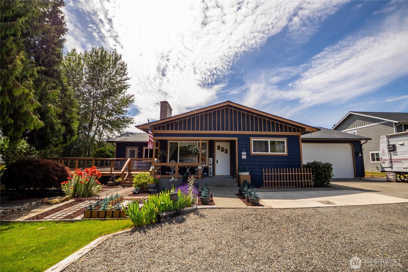 241 9th Street , Blaine, WA 98230