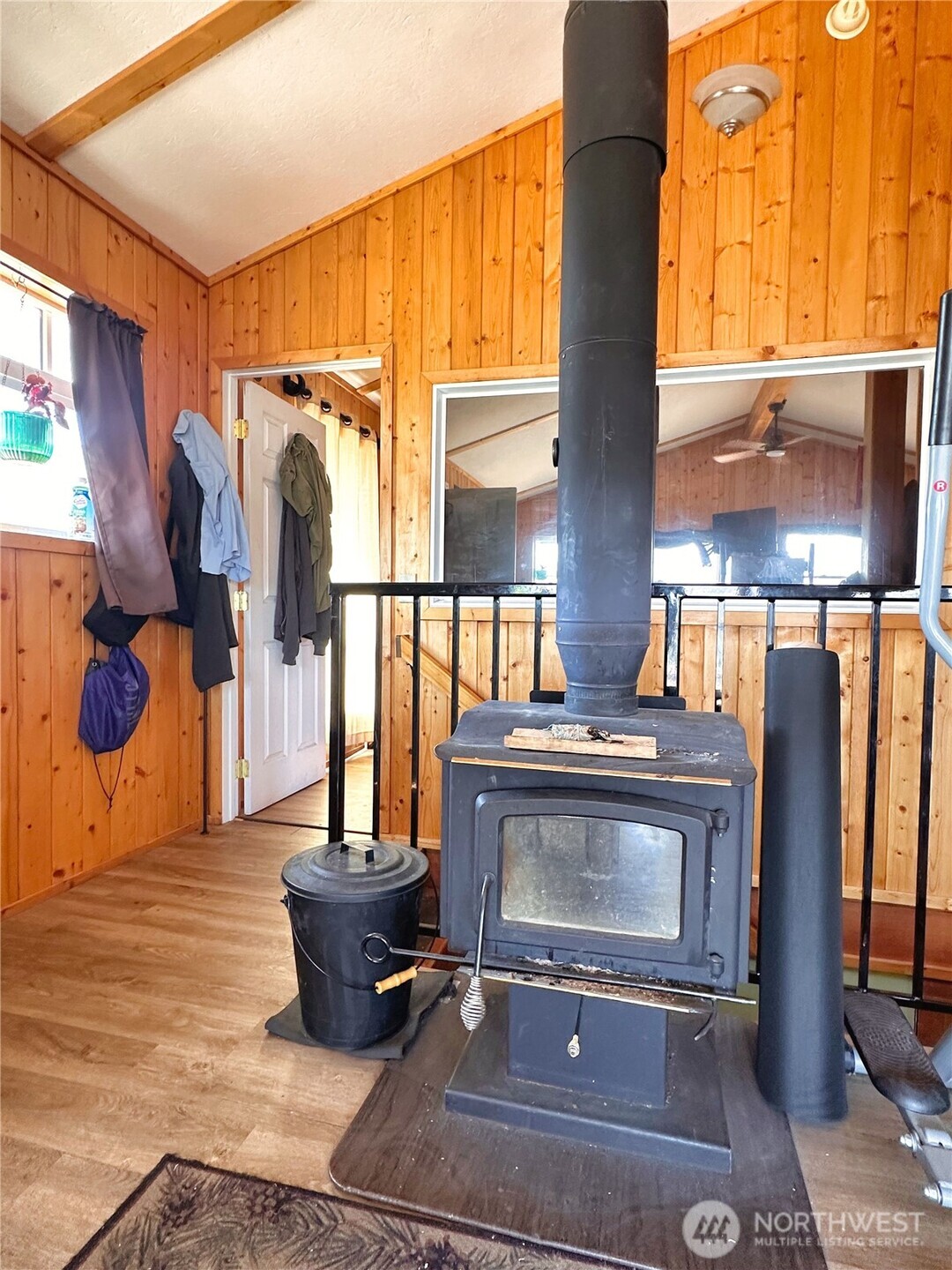 76 B Westlake Road , Oroville, WA 98844