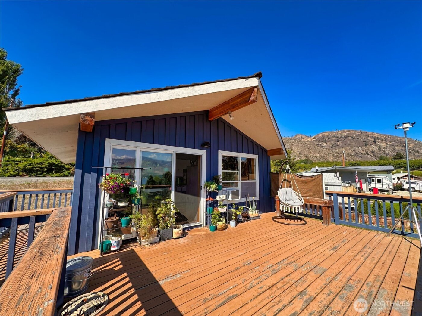 76 B Westlake Road , Oroville, WA 98844