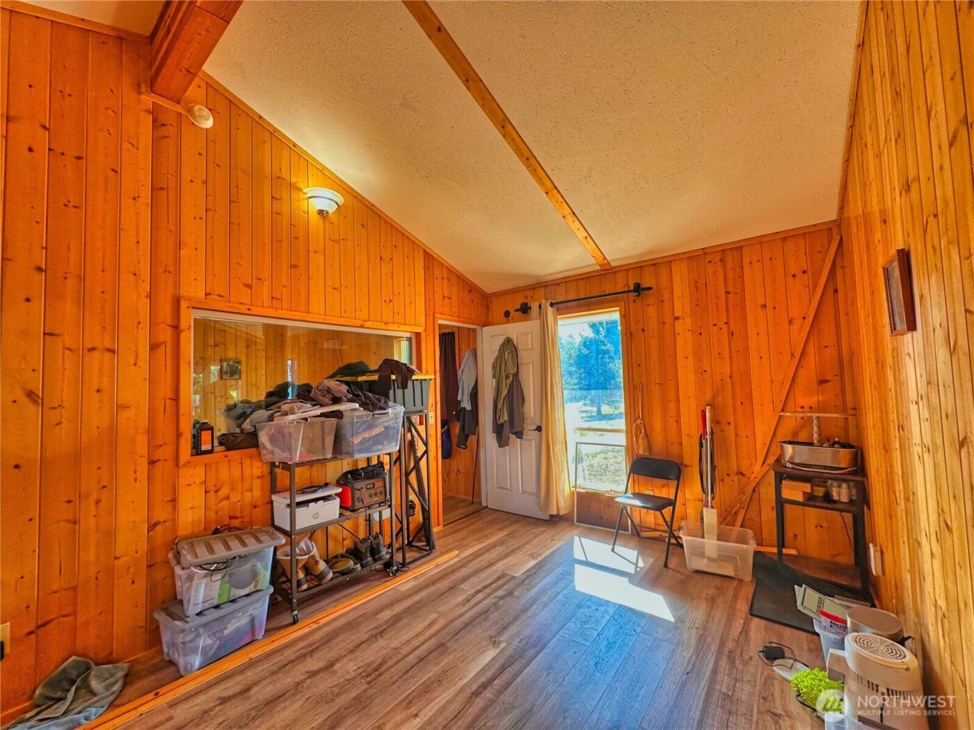 76 B Westlake Road , Oroville, WA 98844