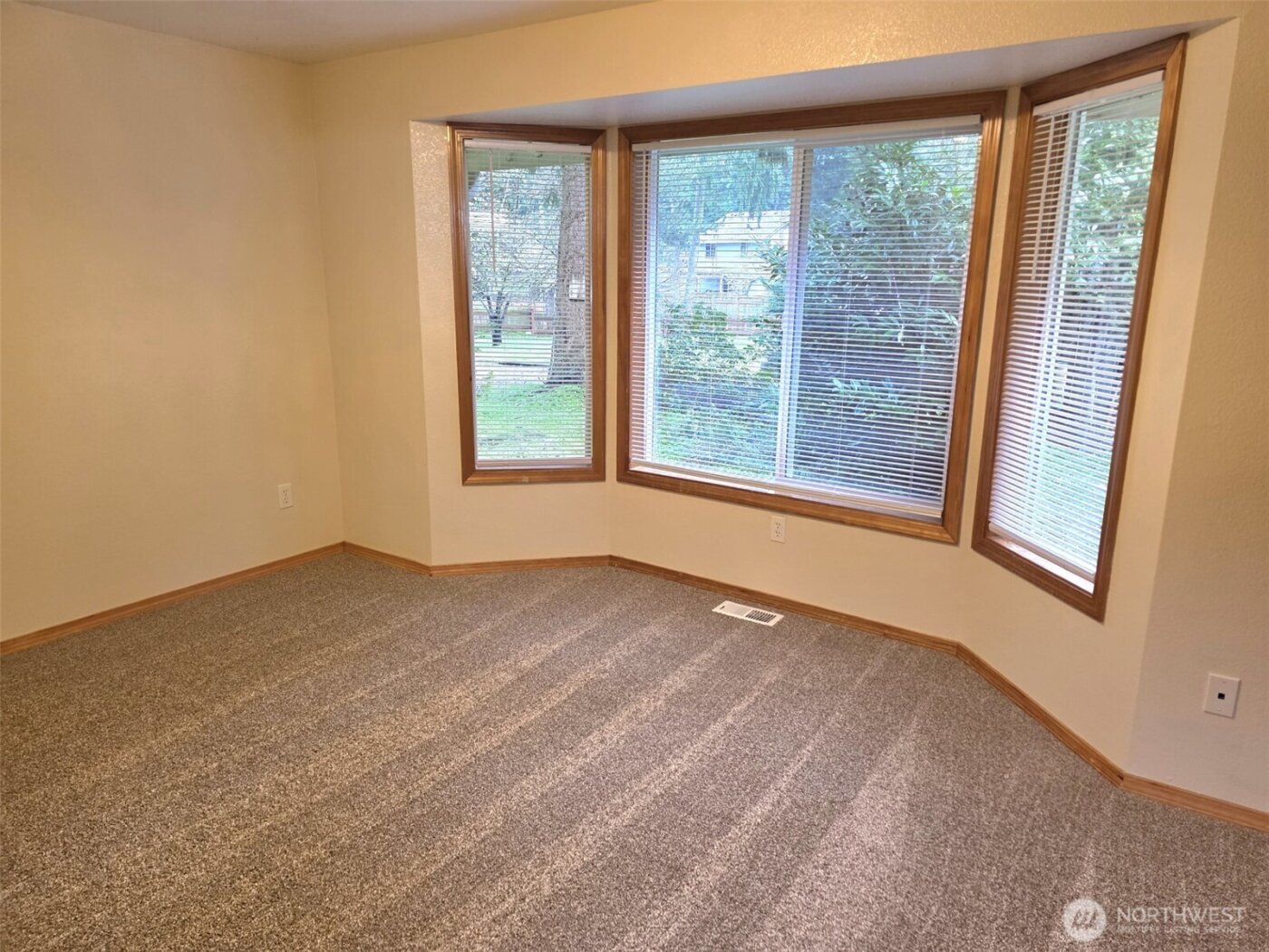 17819 Upland Drive SE, Yelm, WA 98597