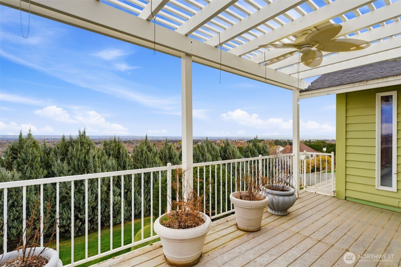 2623 S Kellog Street , Kennewick, WA 99338-1930