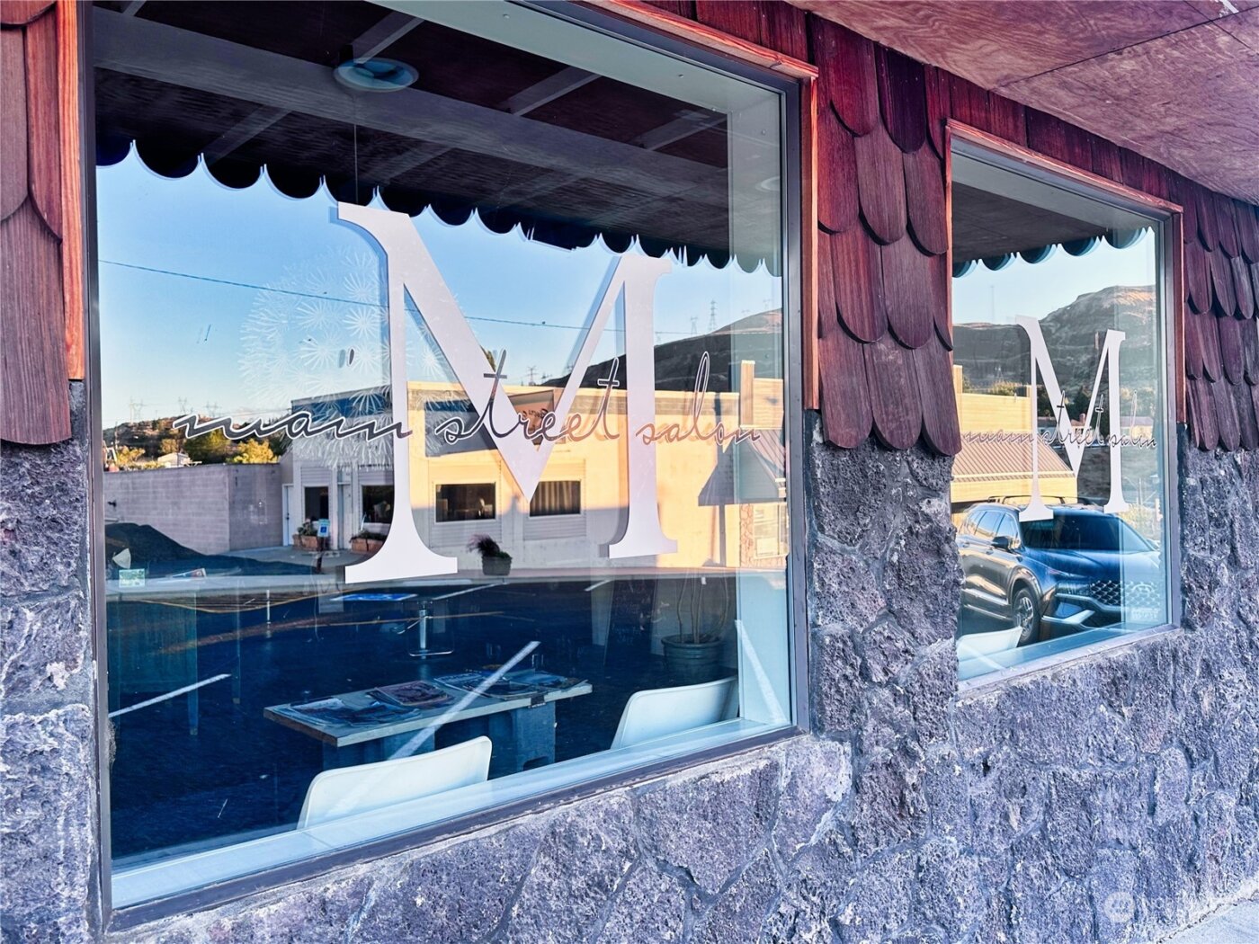 217 Main Street , Grand Coulee, WA 99133