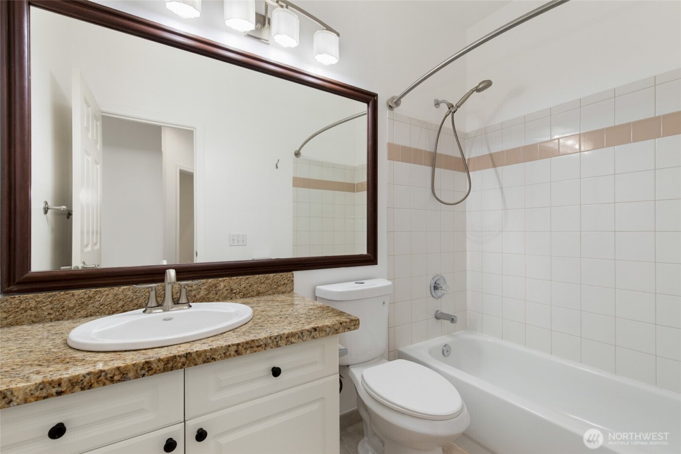 18656 NE 56th Court , Redmond, WA 98052