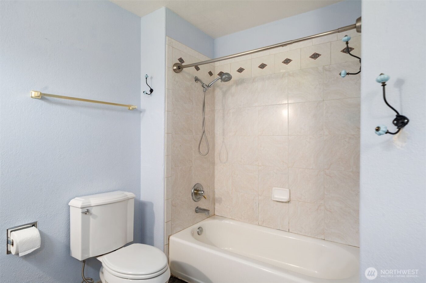 75 Mountain View Drive , Quilcene, WA 98376