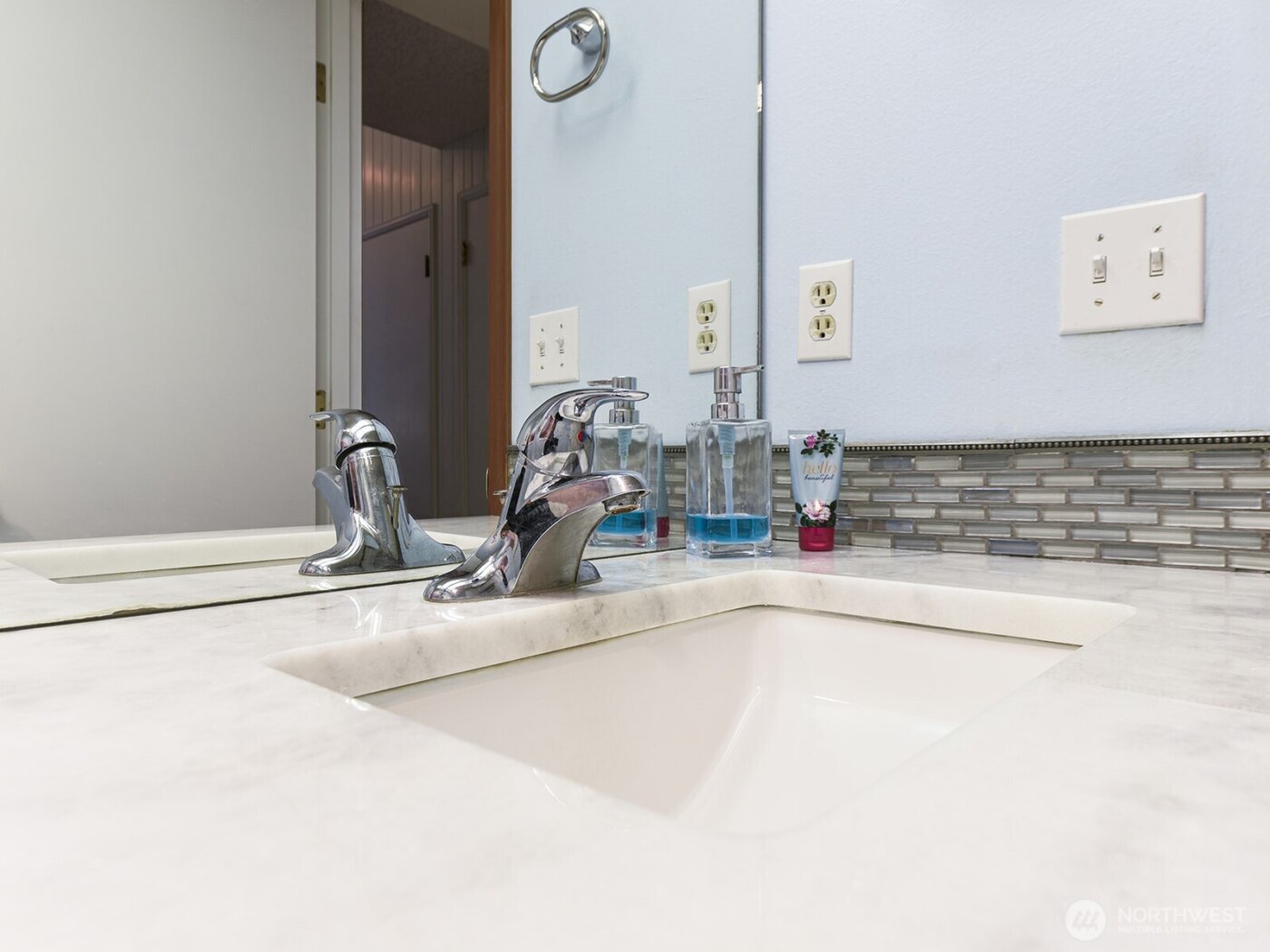 7713 Zircon Drive SW, Lakewood, WA 98498