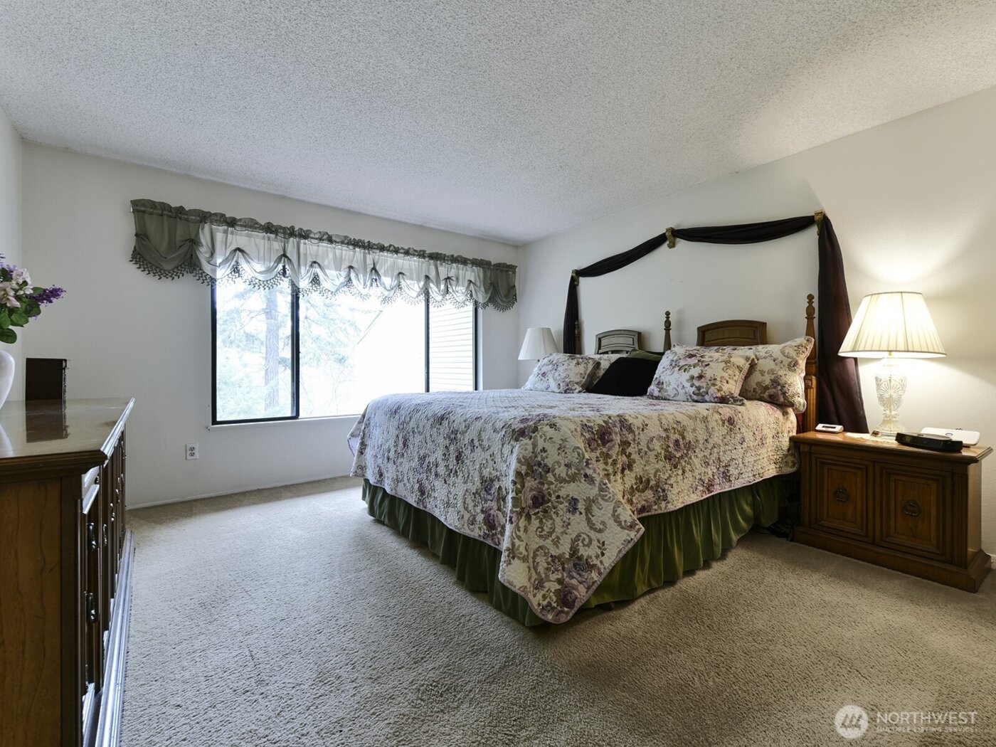 7713 Zircon Drive SW, Lakewood, WA 98498