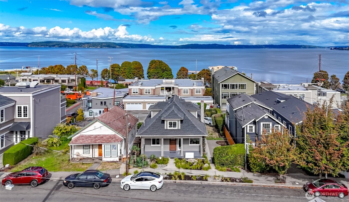 2315 N 30th Street , Tacoma, WA 98403