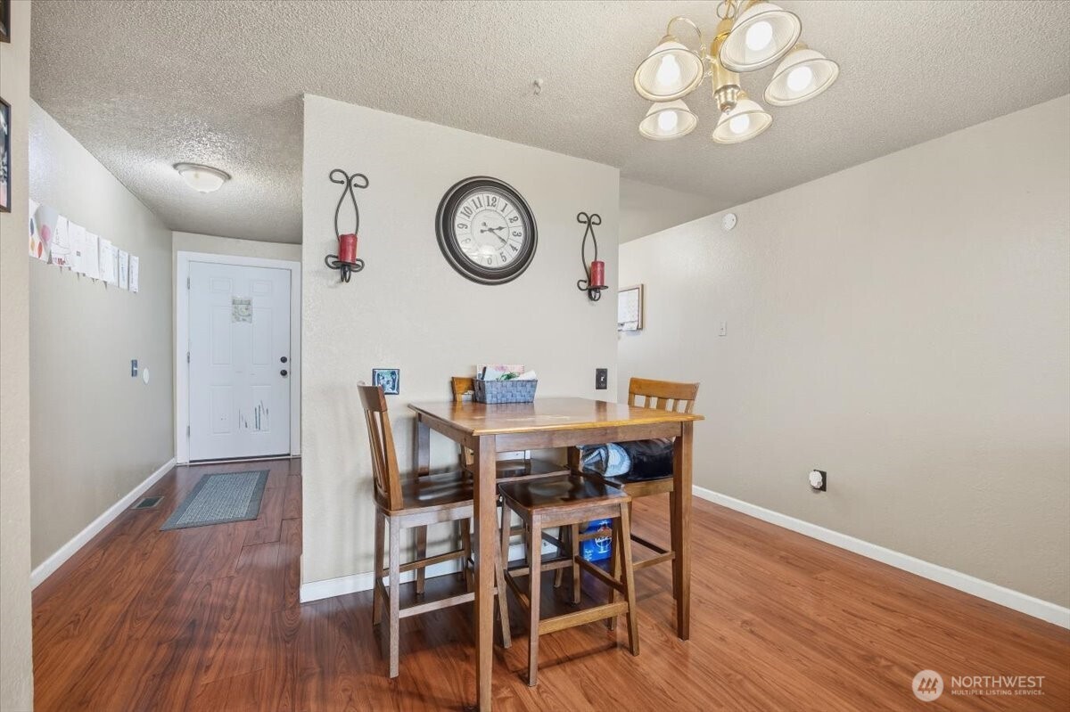 3506 W 1st Ave , Kennewick, WA 99336