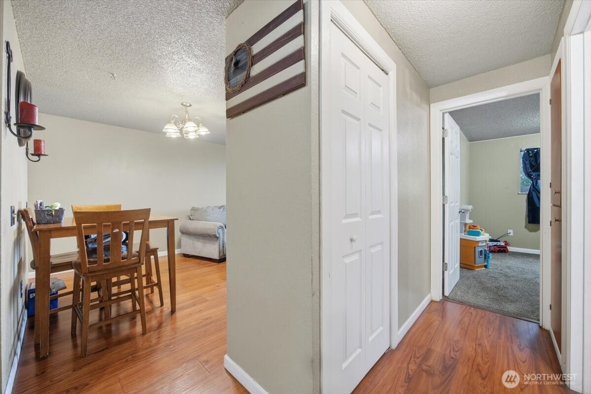 3506 W 1st Ave , Kennewick, WA 99336