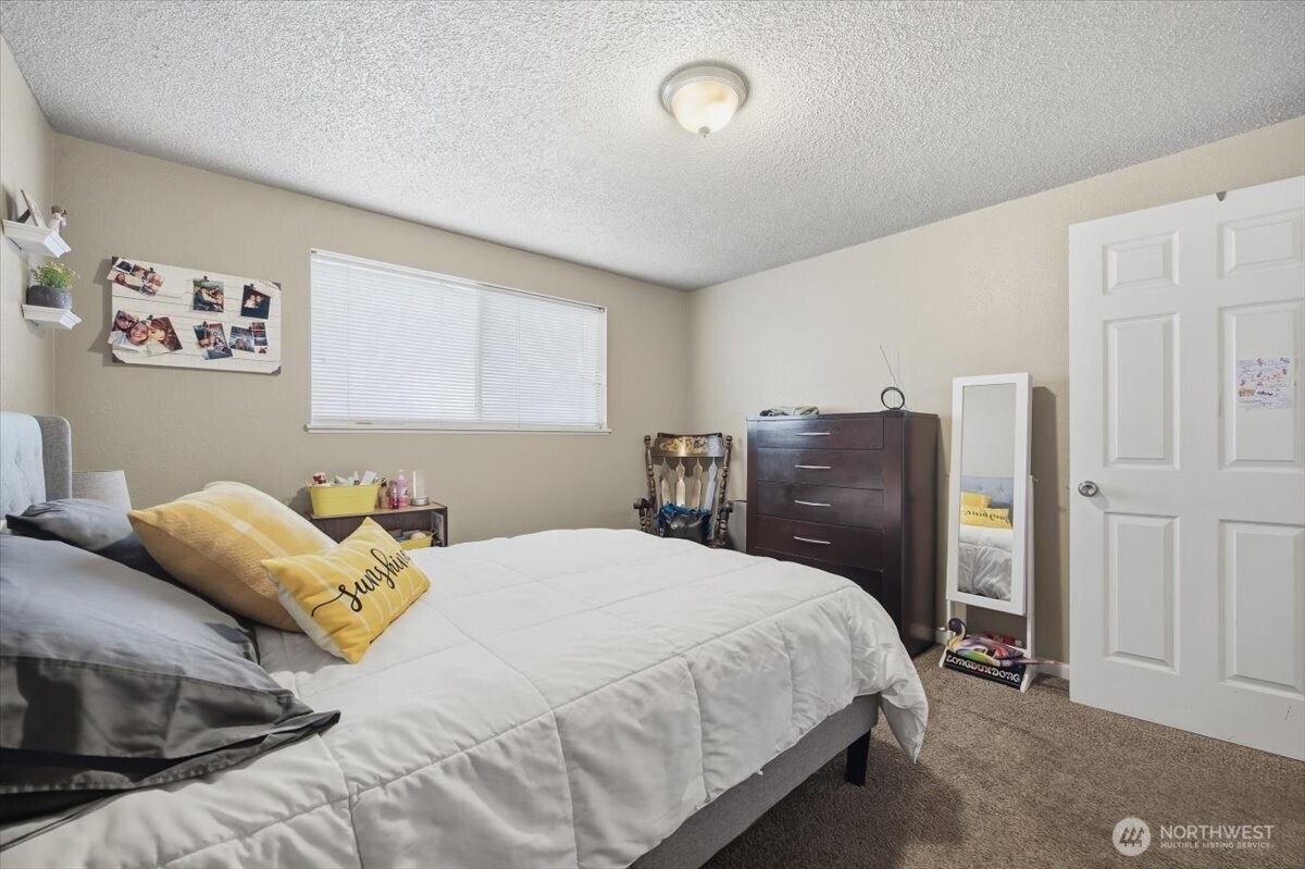 3506 W 1st Ave , Kennewick, WA 99336