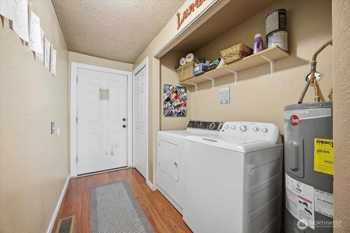 3506 W 1st Ave , Kennewick, WA 99336