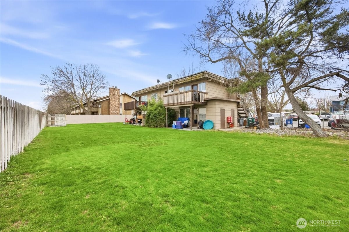 3506 W 1st Ave , Kennewick, WA 99336