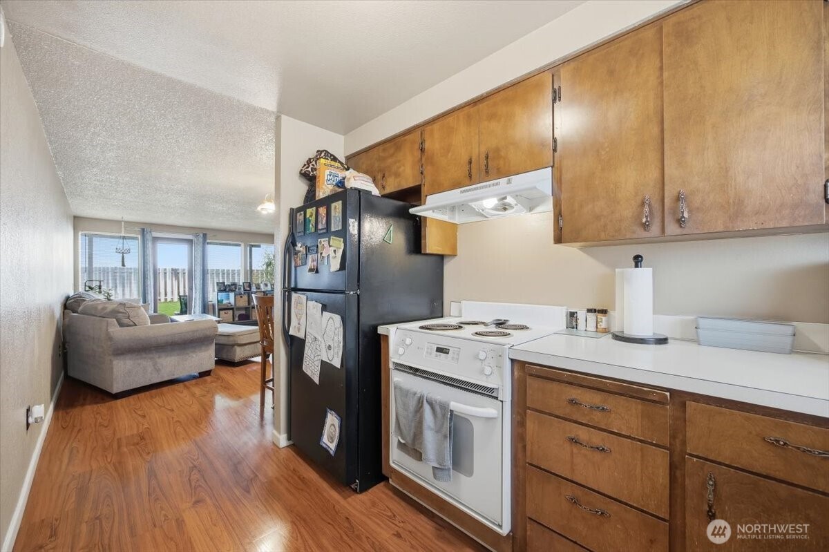 3506 W 1st Ave , Kennewick, WA 99336