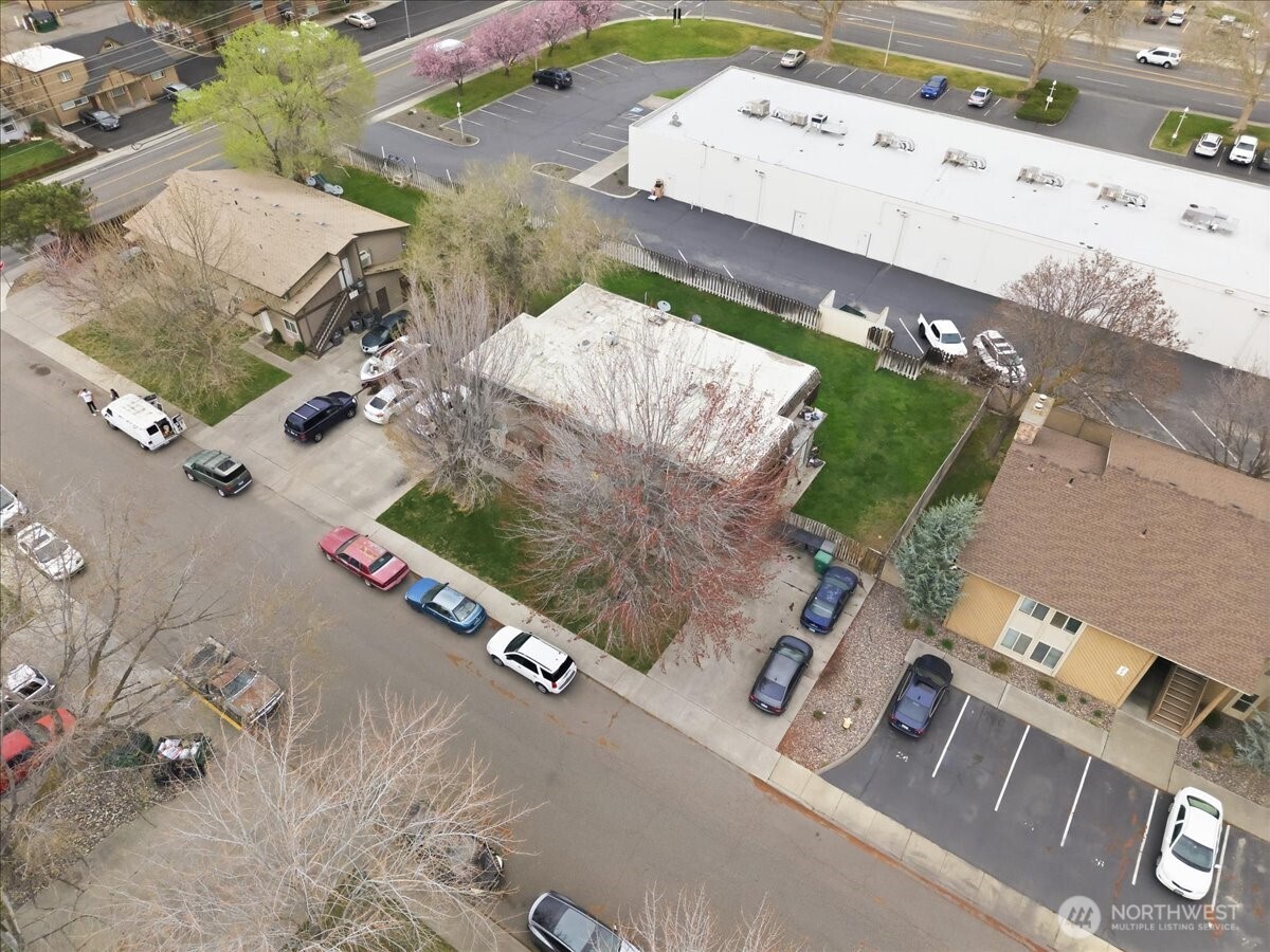 3506 W 1st Ave , Kennewick, WA 99336