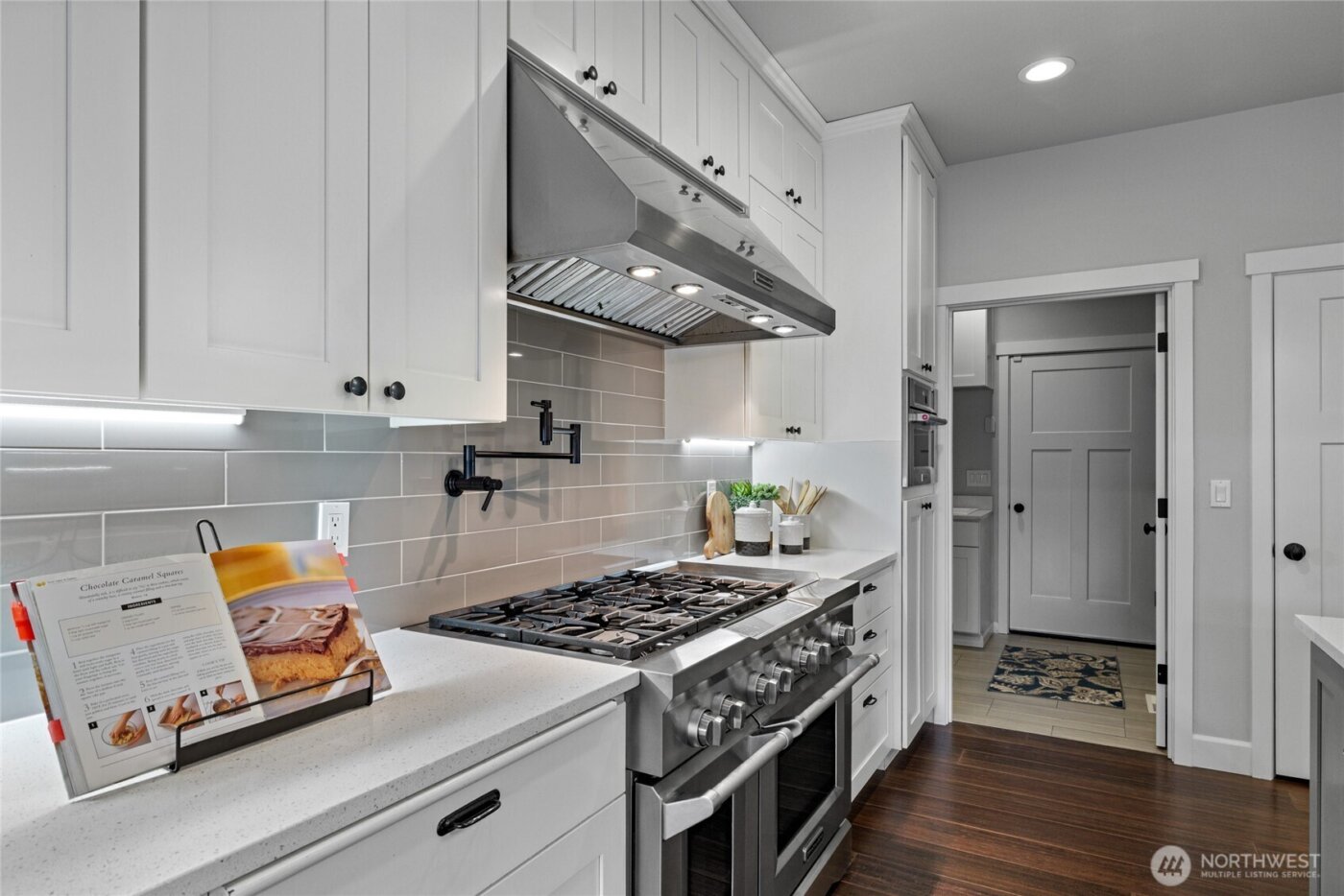 6003 98th Street E, Puyallup, WA 98373