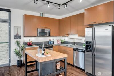 1414 12th Avenue #301, Seattle, WA 98122 - Photo 9