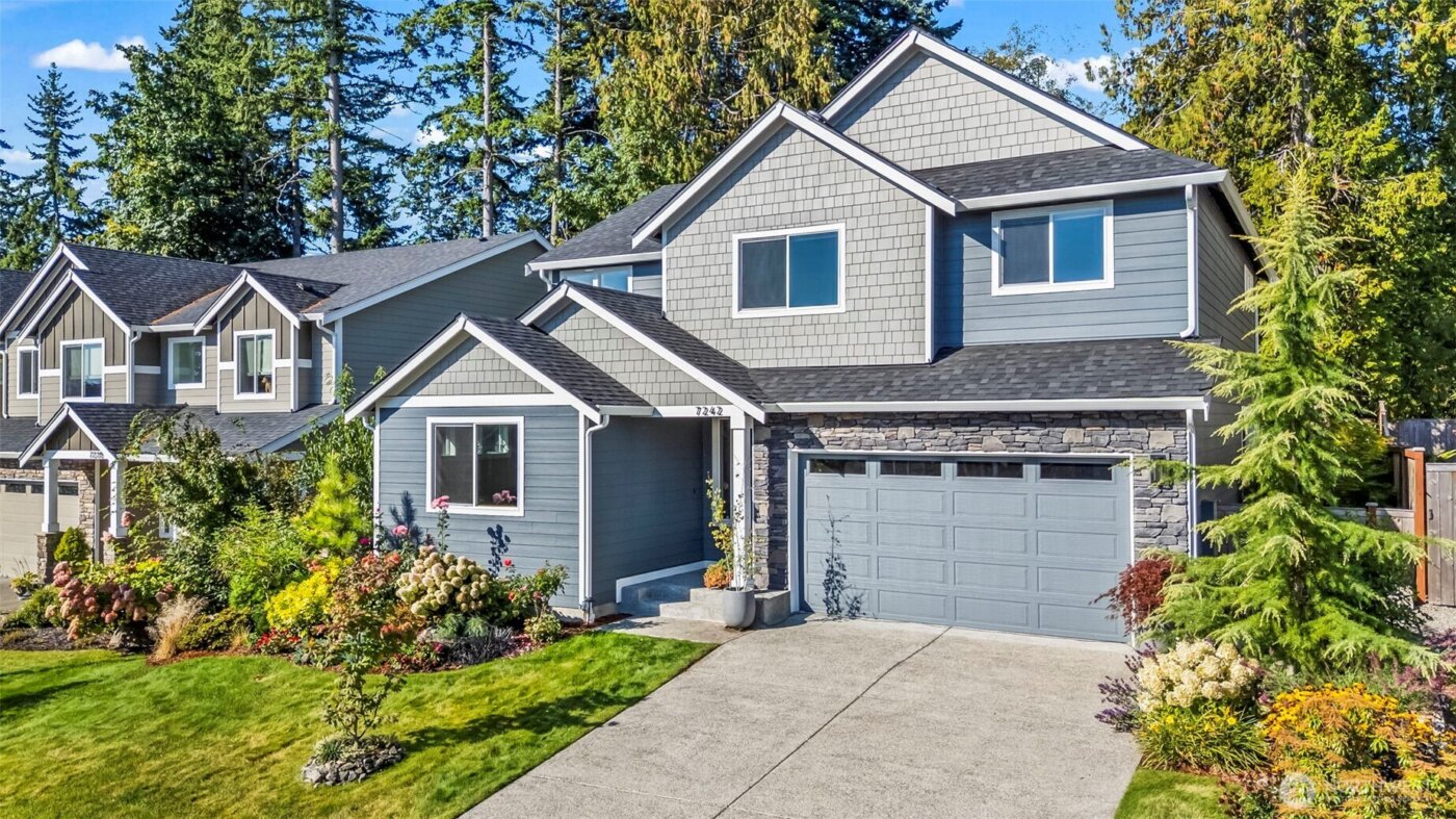 7242 Sinclair Avenue , Gig Harbor, WA 98335