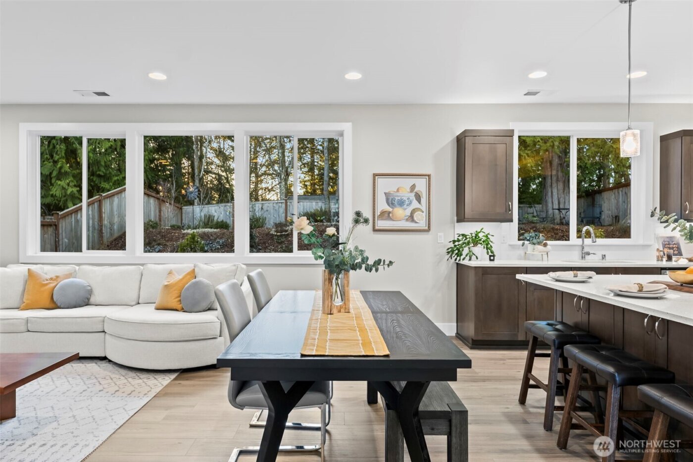 7242 Sinclair Avenue , Gig Harbor, WA 98335