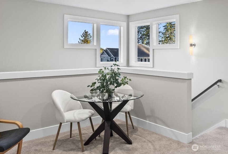 7242 Sinclair Avenue , Gig Harbor, WA 98335