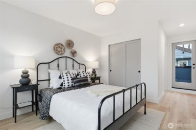 6513 19th Avenue NW, Seattle, WA 98117 - Photo 17