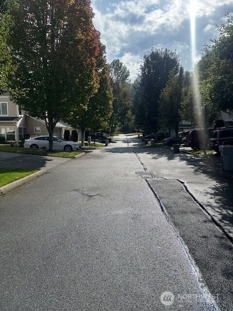 22715 43rd Avenue S, Kent, WA 98032