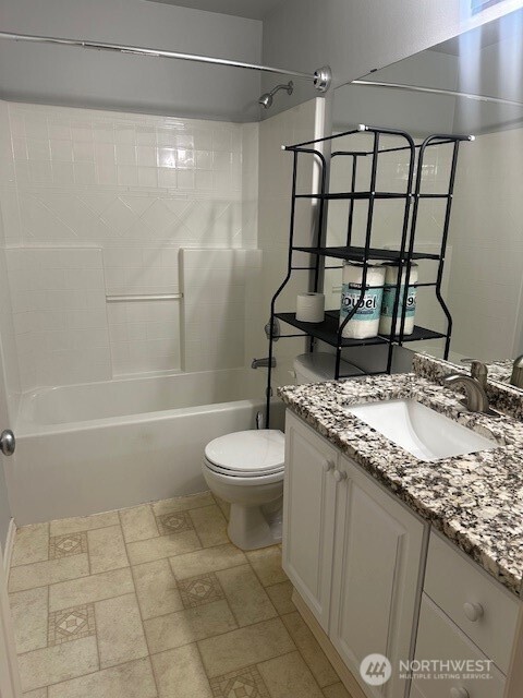 22715 43rd Avenue S, Kent, WA 98032