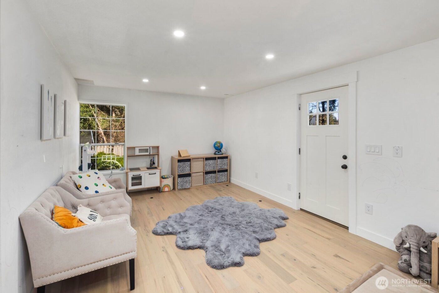 36503 2nd Ave SW, Federal Way, WA 98023