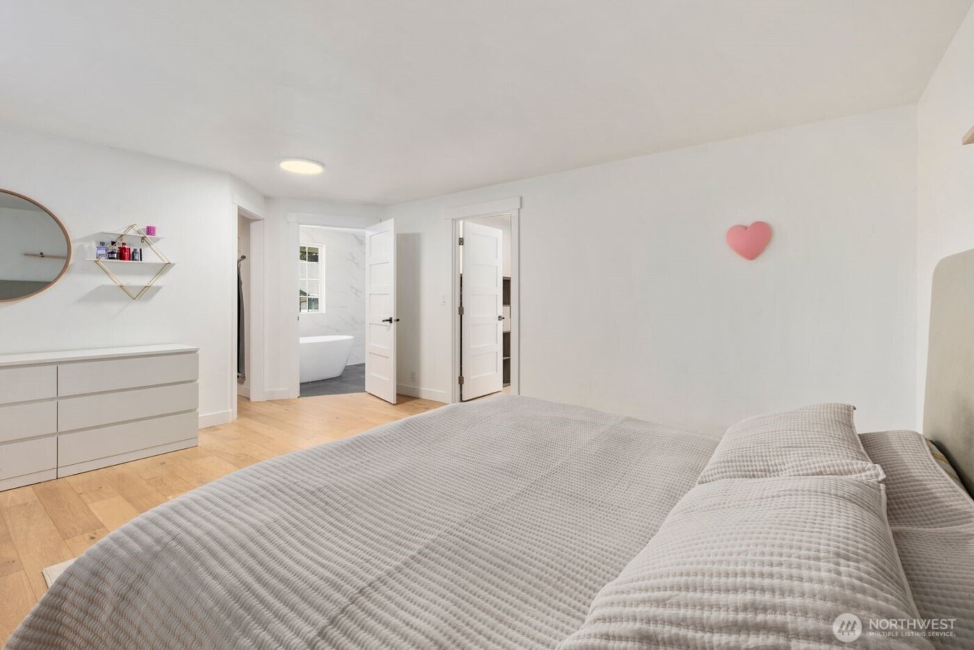 36503 2nd Ave SW, Federal Way, WA 98023