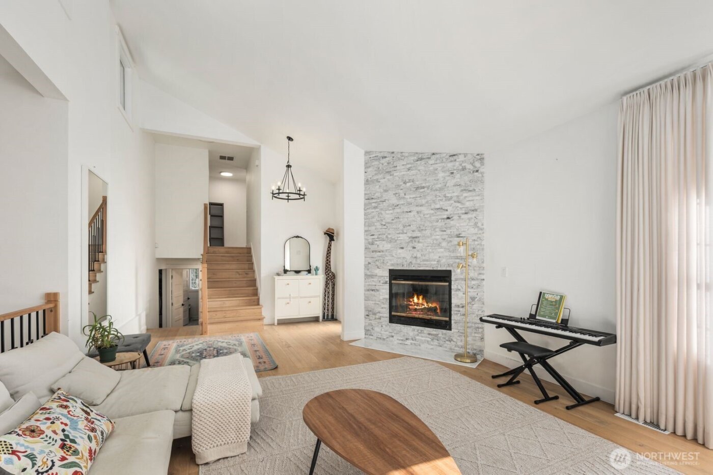 36503 2nd Ave SW, Federal Way, WA 98023