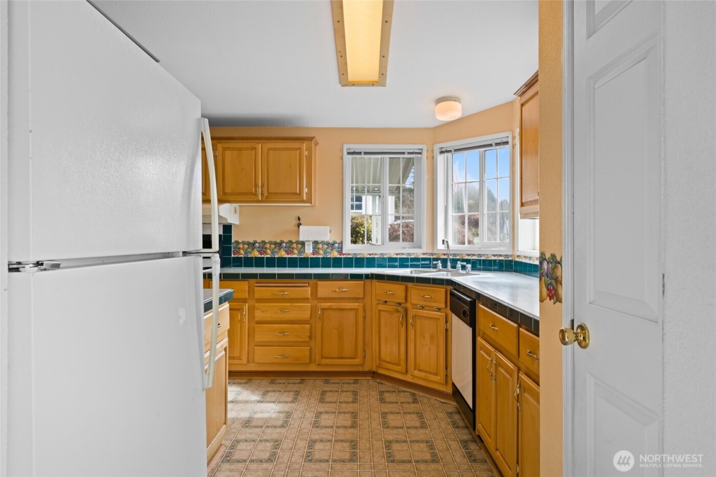 2716 S 371st Street , Federal Way, WA 98003