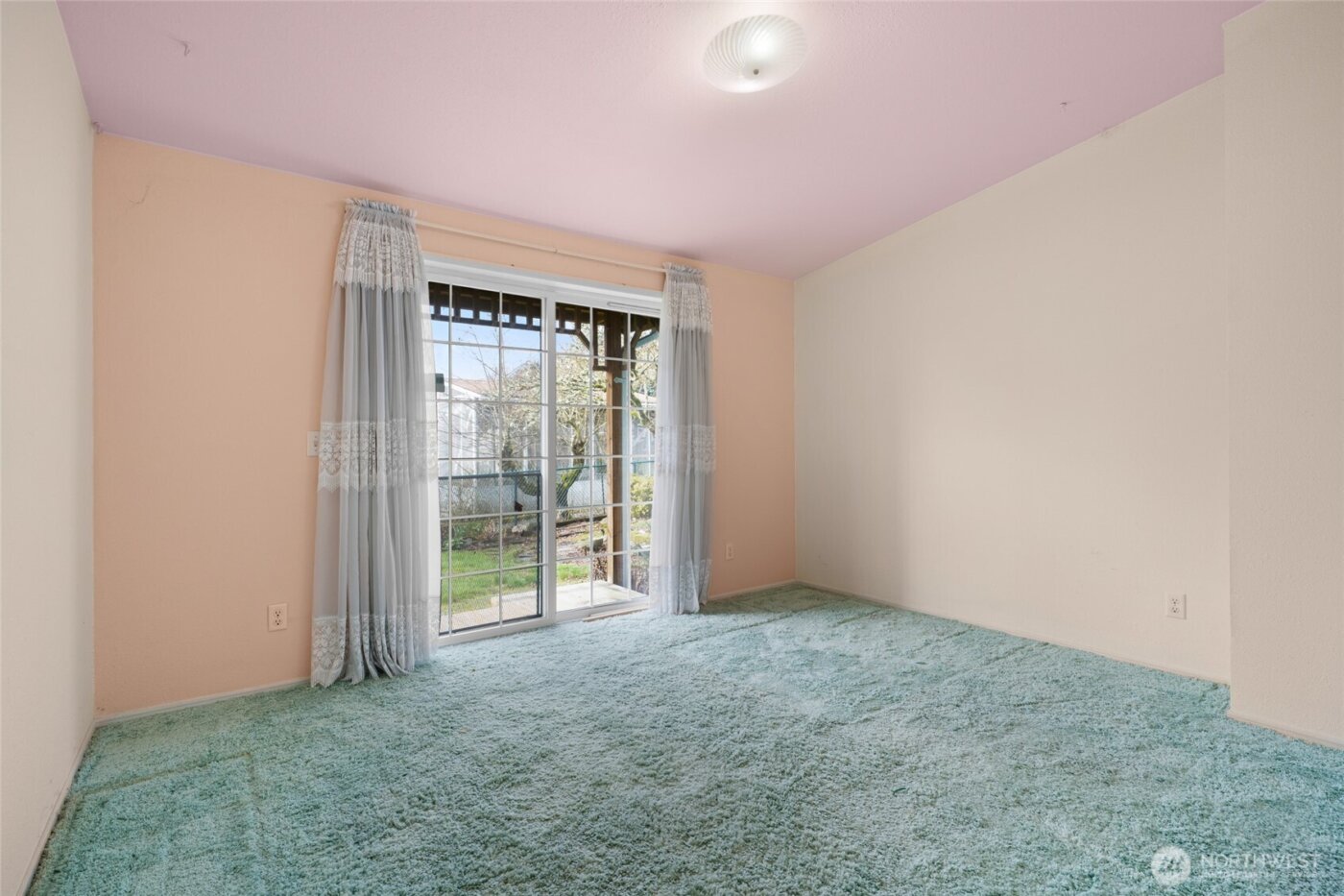 2716 S 371st Street , Federal Way, WA 98003