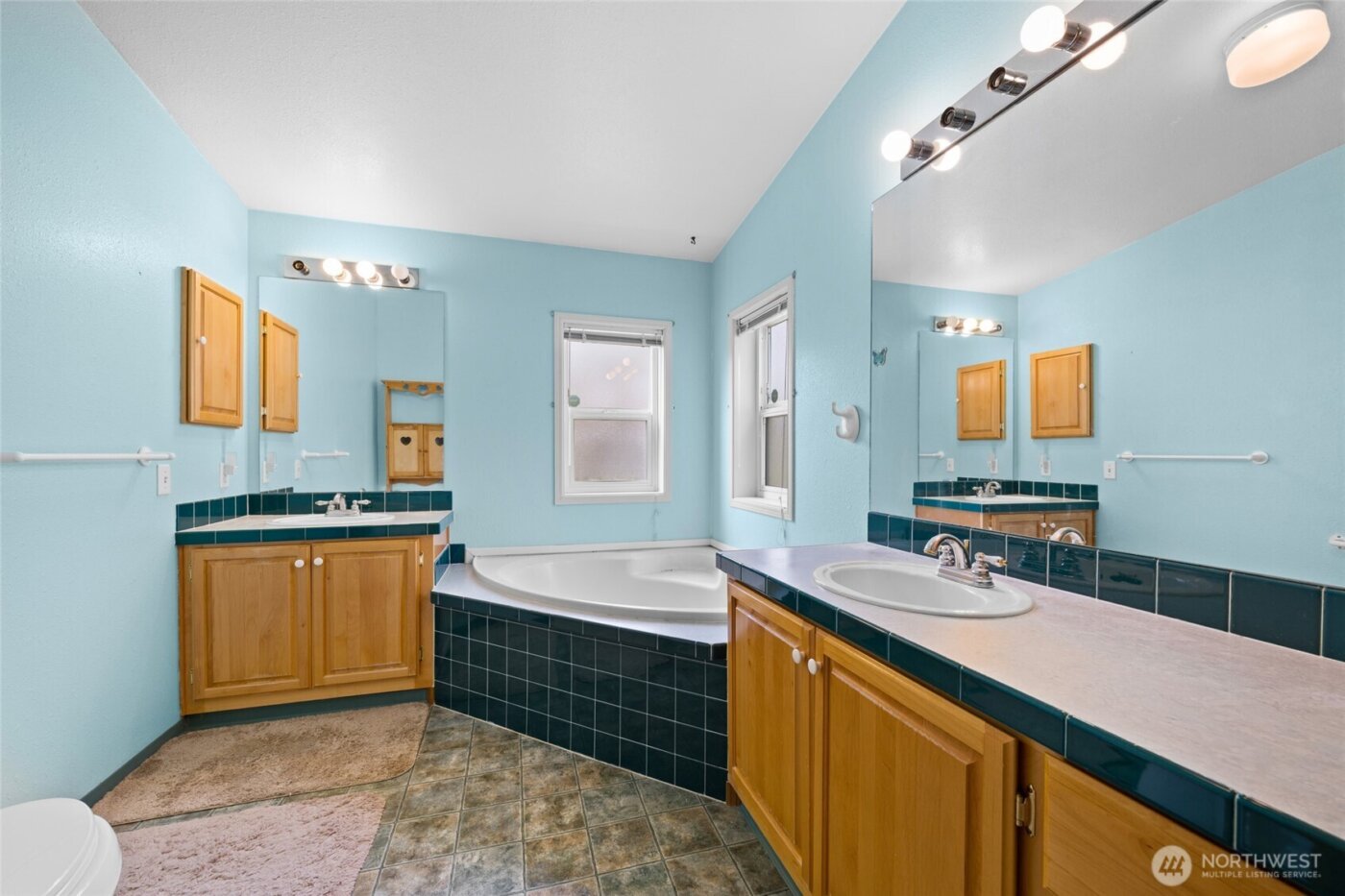 2716 S 371st Street , Federal Way, WA 98003