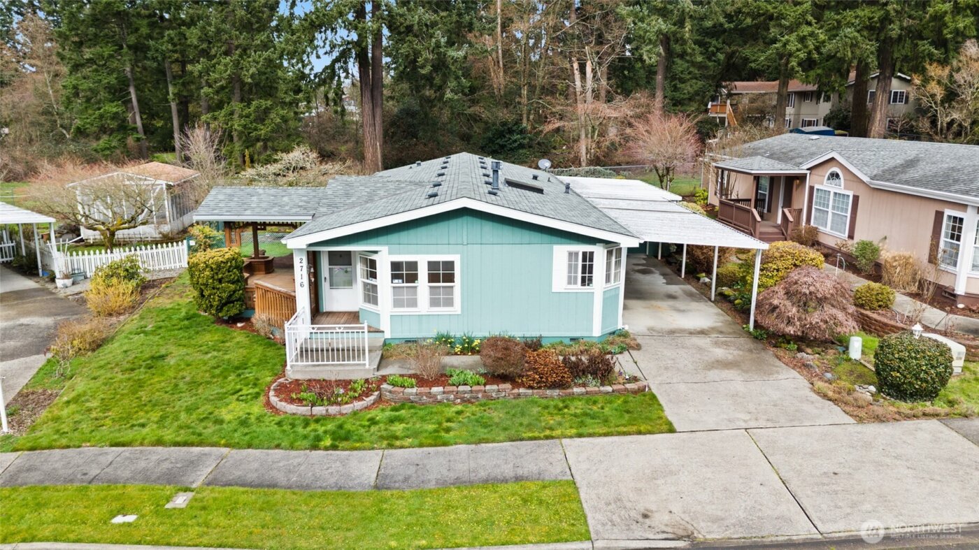 2716 S 371st Street , Federal Way, WA 98003