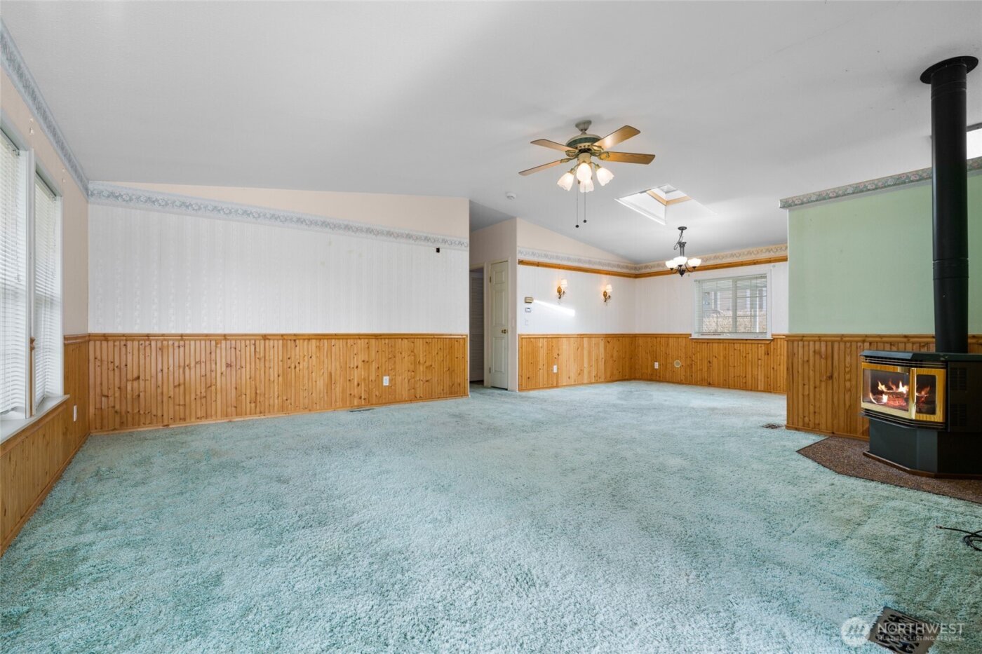 2716 S 371st Street , Federal Way, WA 98003