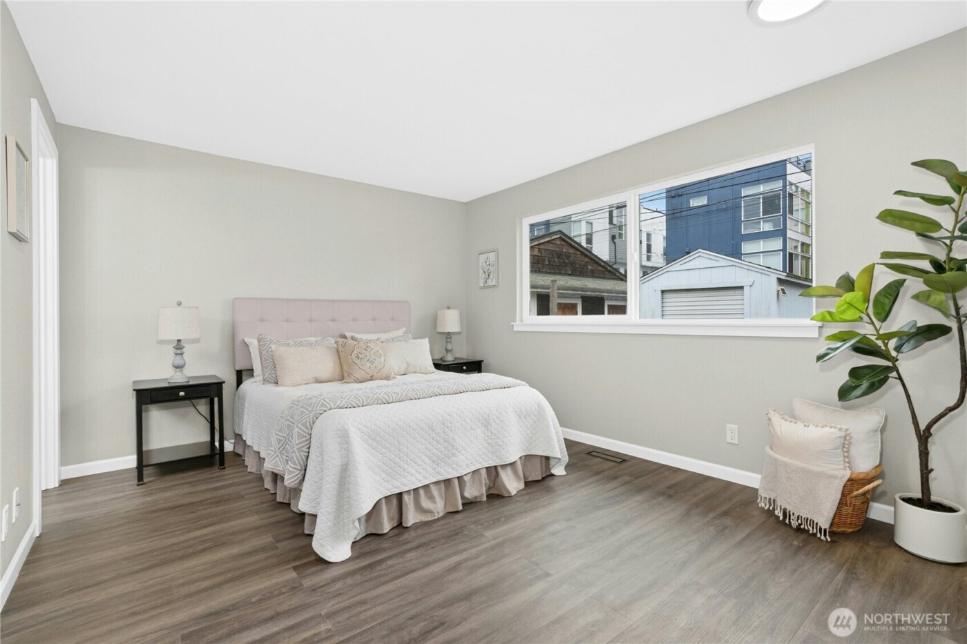 4808 25th Avenue SW, Seattle, WA 98106