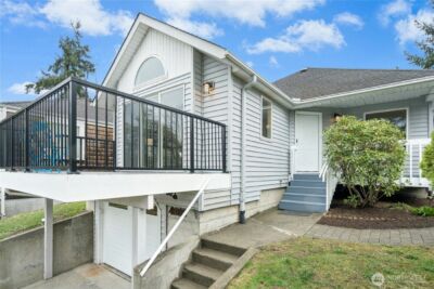4808 25th Avenue SW, Seattle, WA 98106 - Photo 2